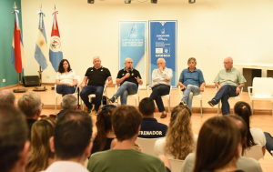 0748cd0a07907e52b0a3aa4908e5d6ab_L