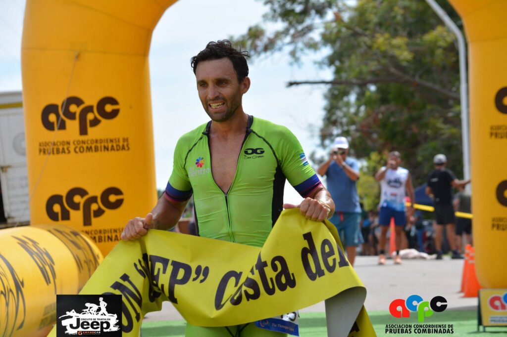 FEDERICO ALVAREZ GANADOR